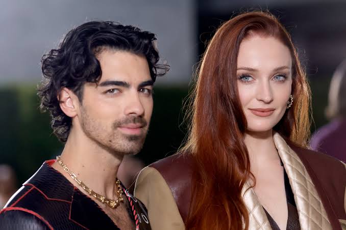 Joe Jonas and Sophie Turner's Divorce: Unraveling the Breakup of a Hollywood Power Couple